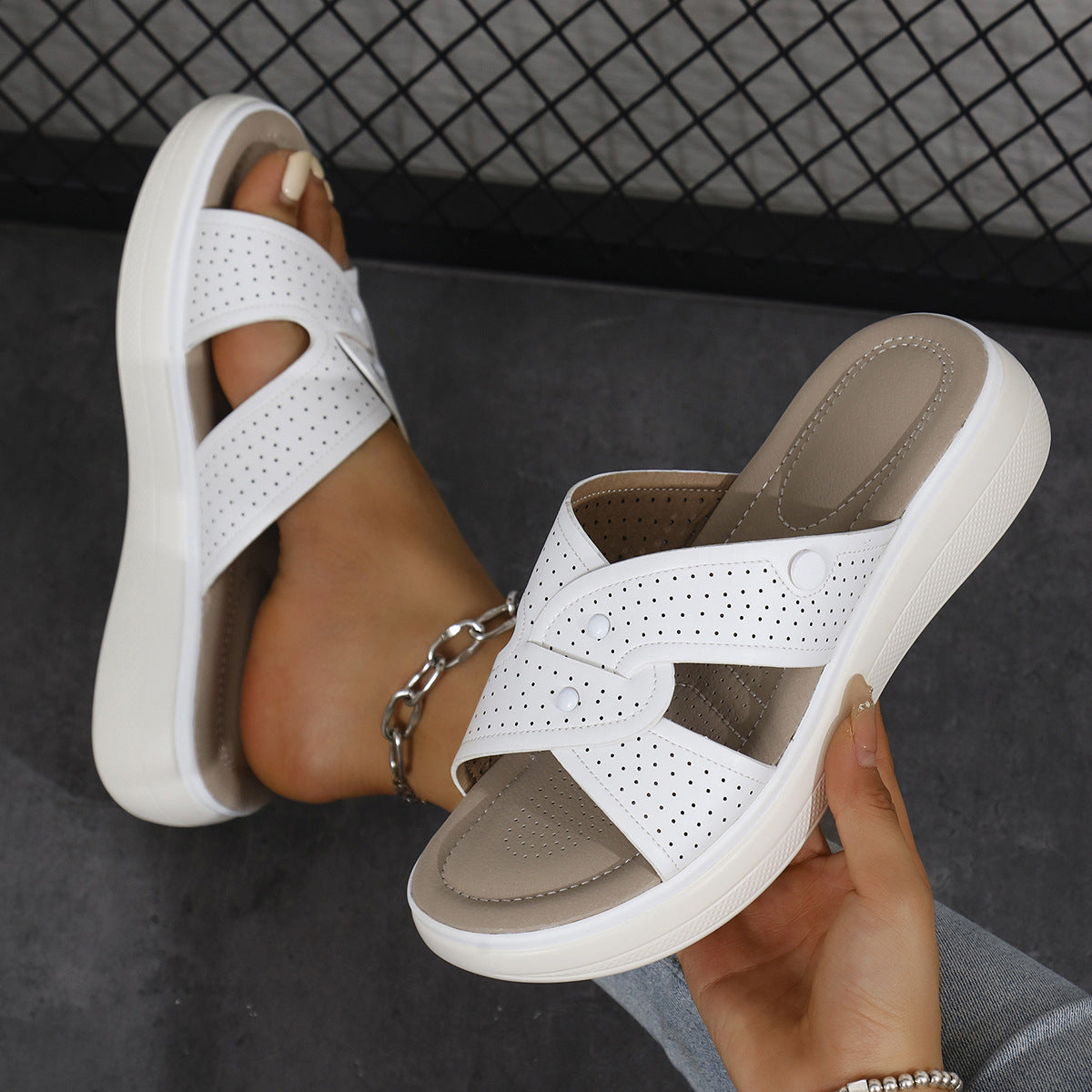 Personality Retro Slippers For Women